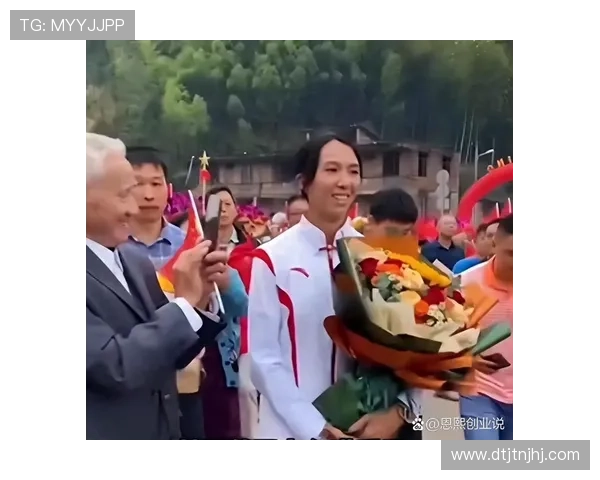 重庆篮球队拼搏之路:从默默无闻到赛场辉煌的奋斗故事 重庆篮球队拼搏之路:从默默无闻到赛场辉煌的奋斗故事